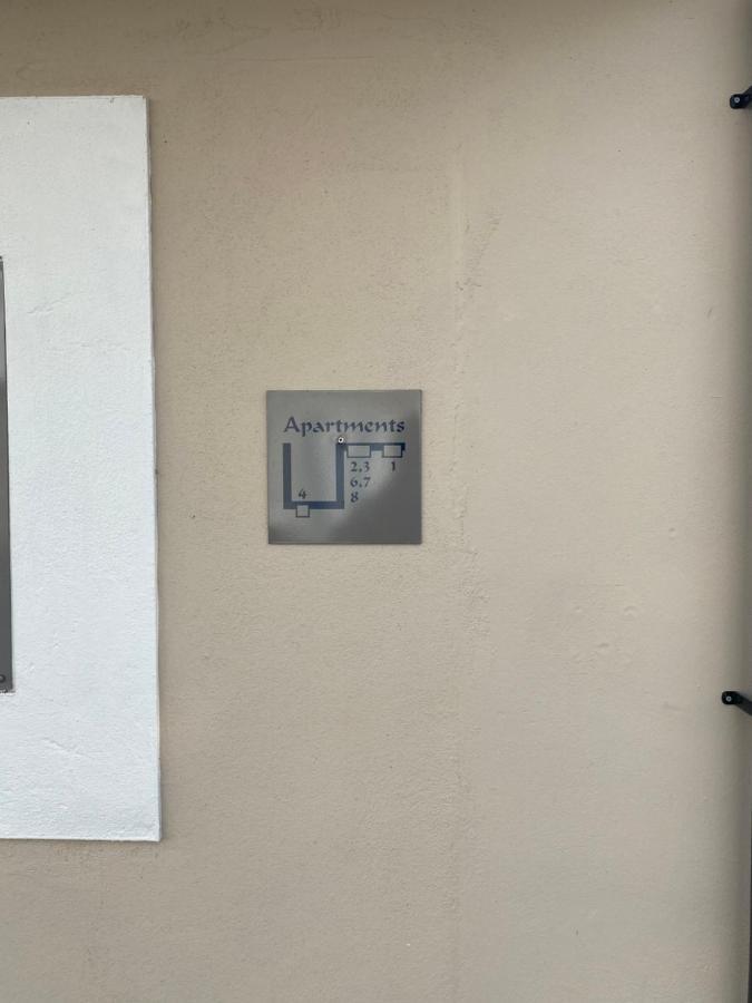 Apartment No 8 - Stay In Style In The Heart Of The Cathedral City. Truro Exterior photo